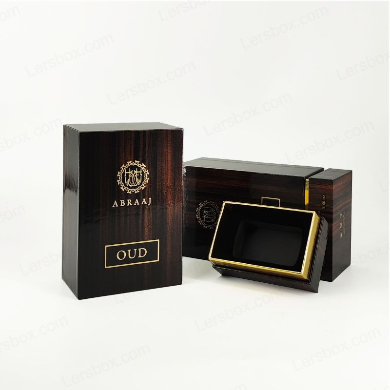 ゴールドフォイルのディテールとエヴァフォームインサートHP019を備えた手作りの剛性香水パッケージング